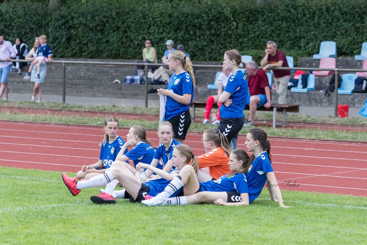 Bild 102 - Loewinnen Cup